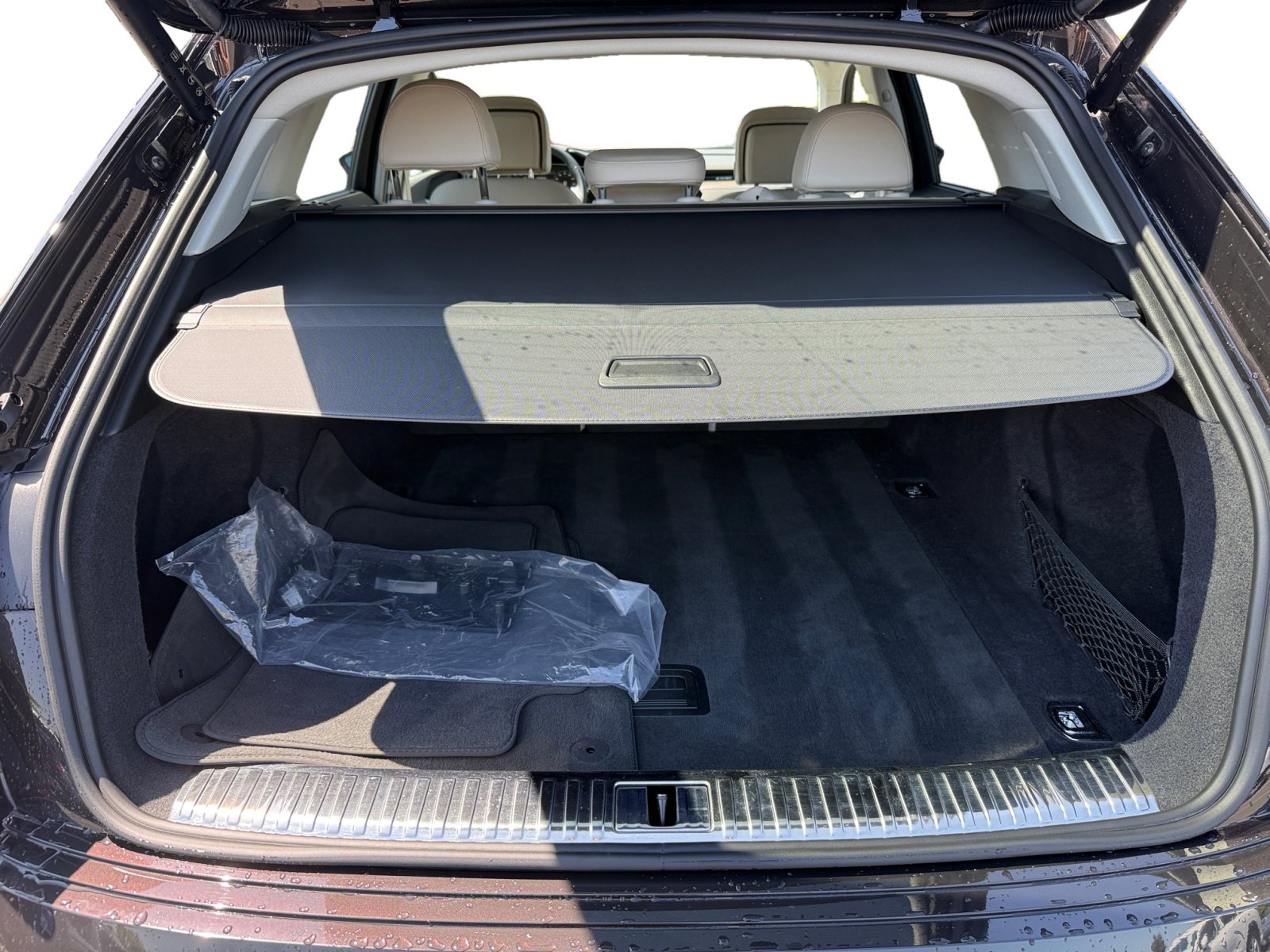 2024 Audi Q8 E-tron Prestige photo 14