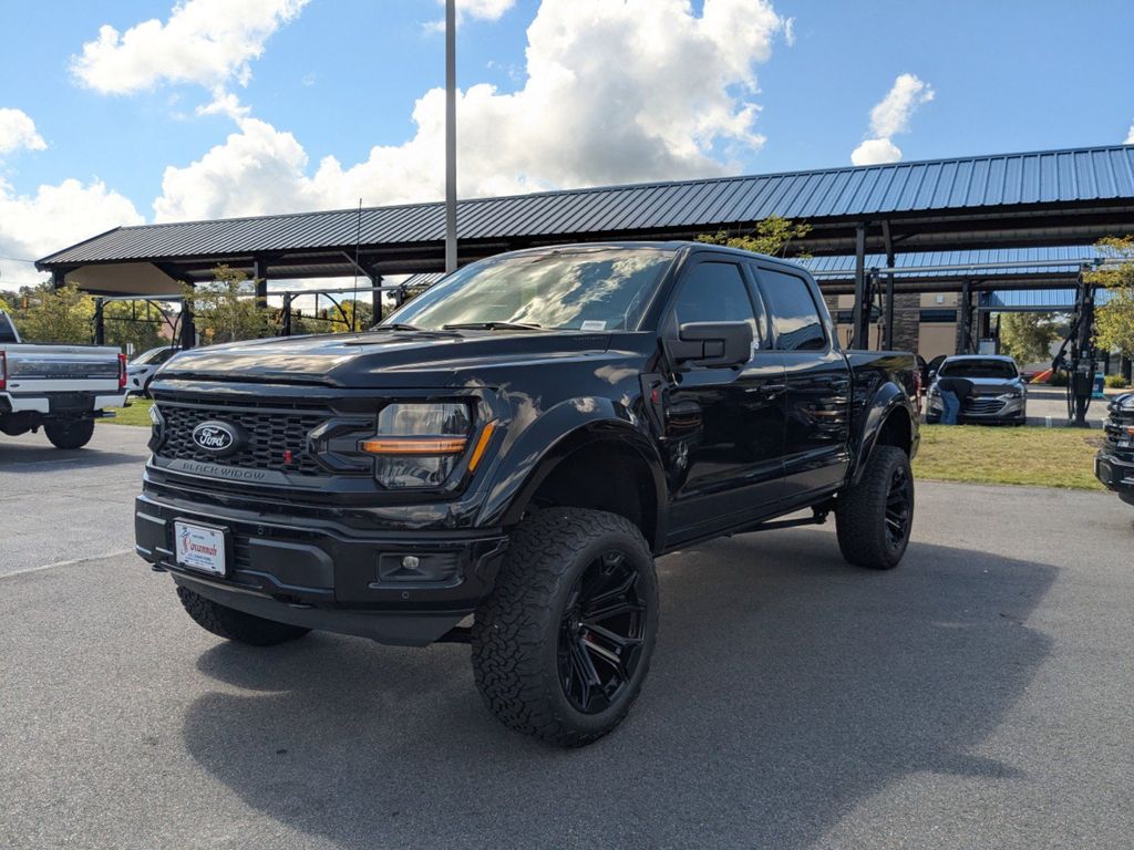 2025 Ford F-150 XLT photo 7