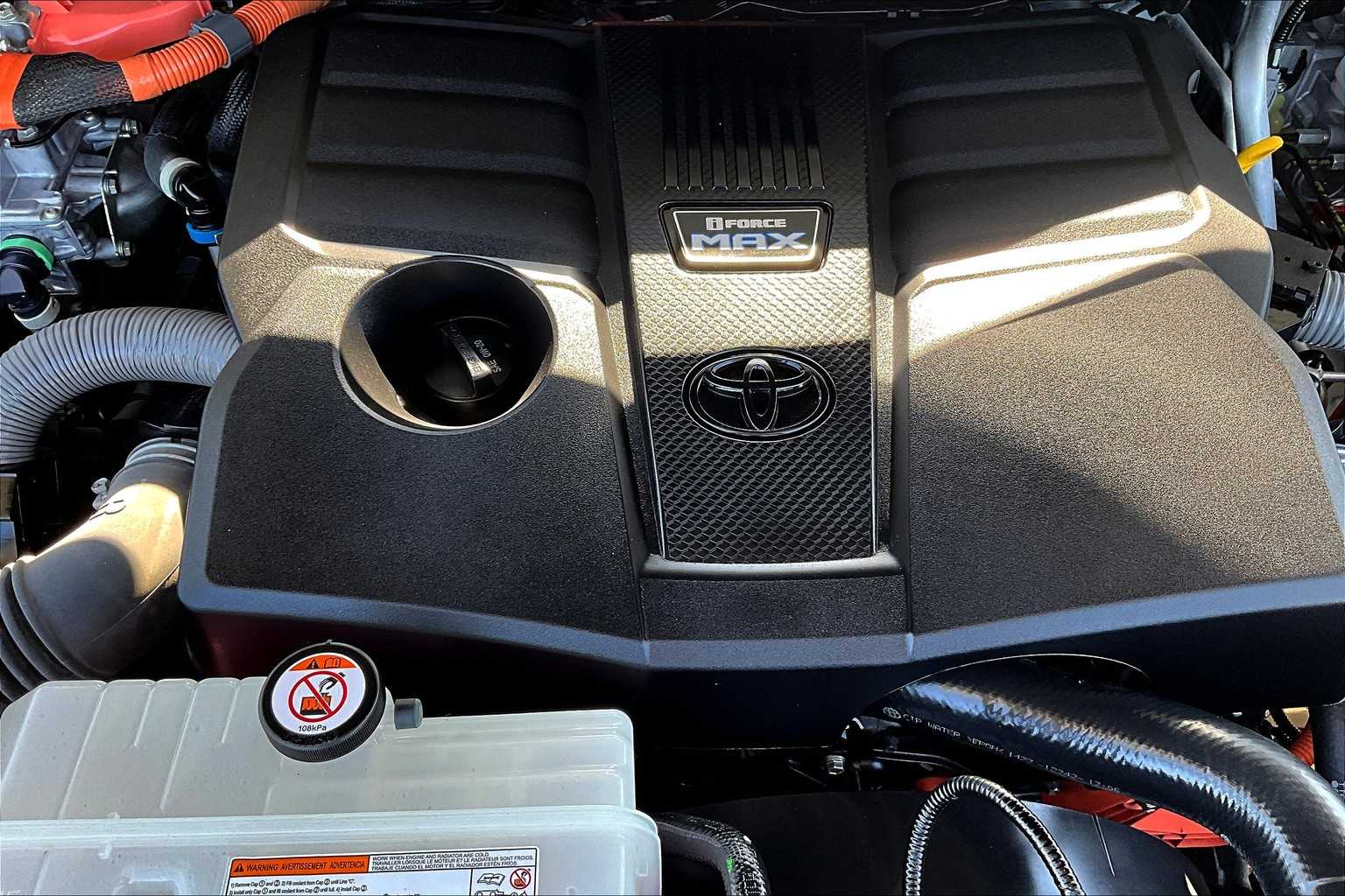 2023 Toyota Sequoia TRD Pro photo 30