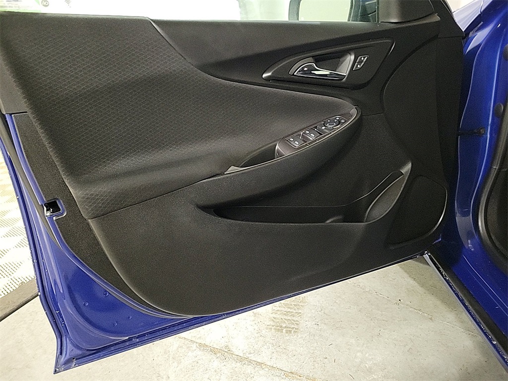 2023 CHEVROLET MALIBU - Image 19