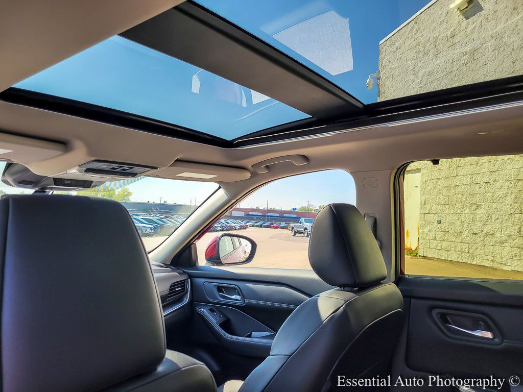 2024 NISSAN ROGUE - Image 11