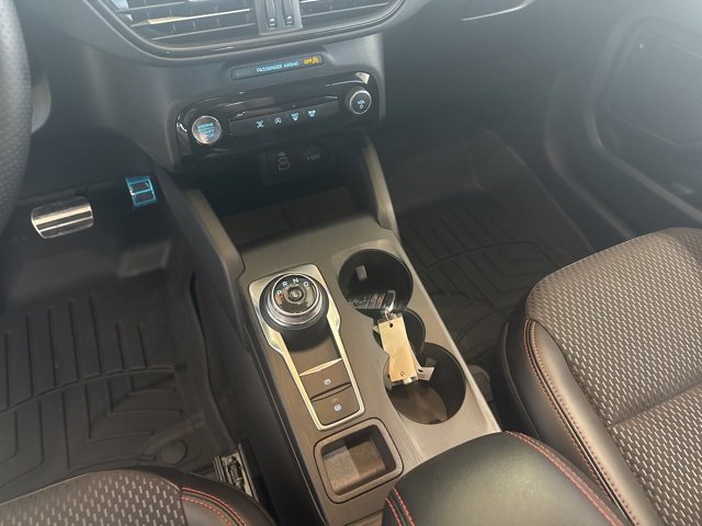 2024 Ford Escape ST-Line photo 10