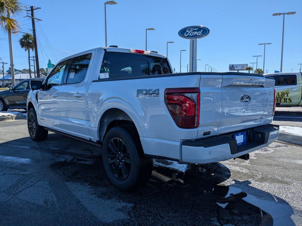 2025 Ford F-150 Platinum photo 5