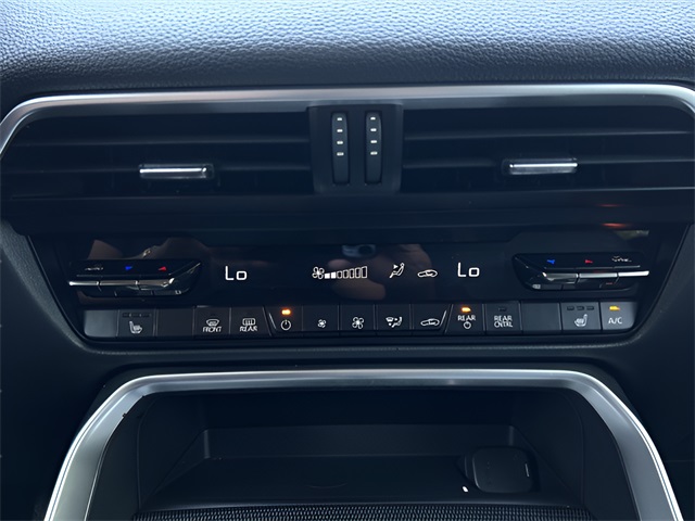 2025 Mazda CX-90 3.3 Turbo Preferred photo 17