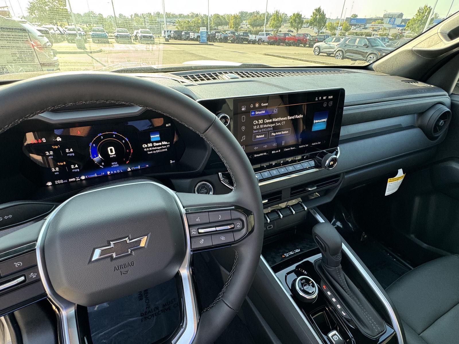 2026 Chevrolet Colorado Trail Boss photo 14