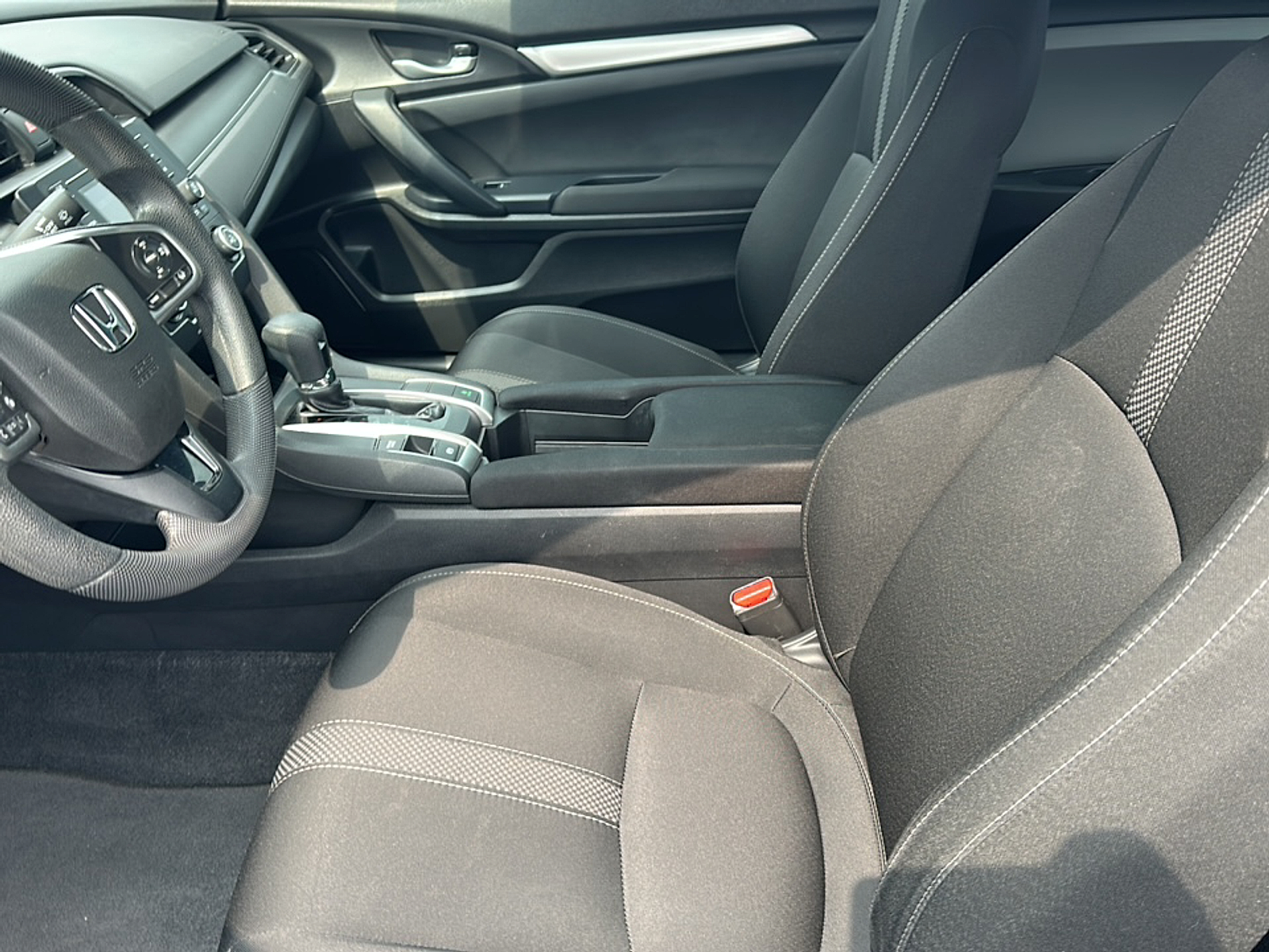 Used 2019 Lunar Silver Metallic Honda LX image 13