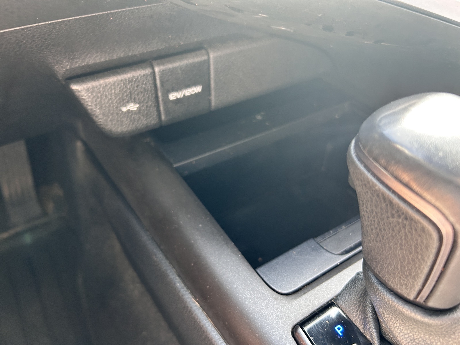 2022 Toyota Camry XSE photo 29