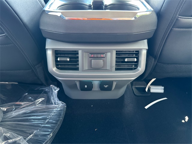 2026 Ford F-350 Lariat photo 21