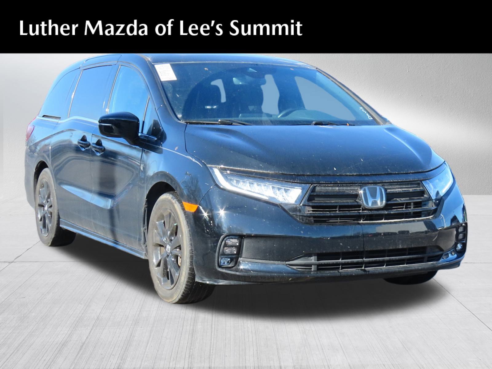 2023 Honda Odyssey SPORT's photo