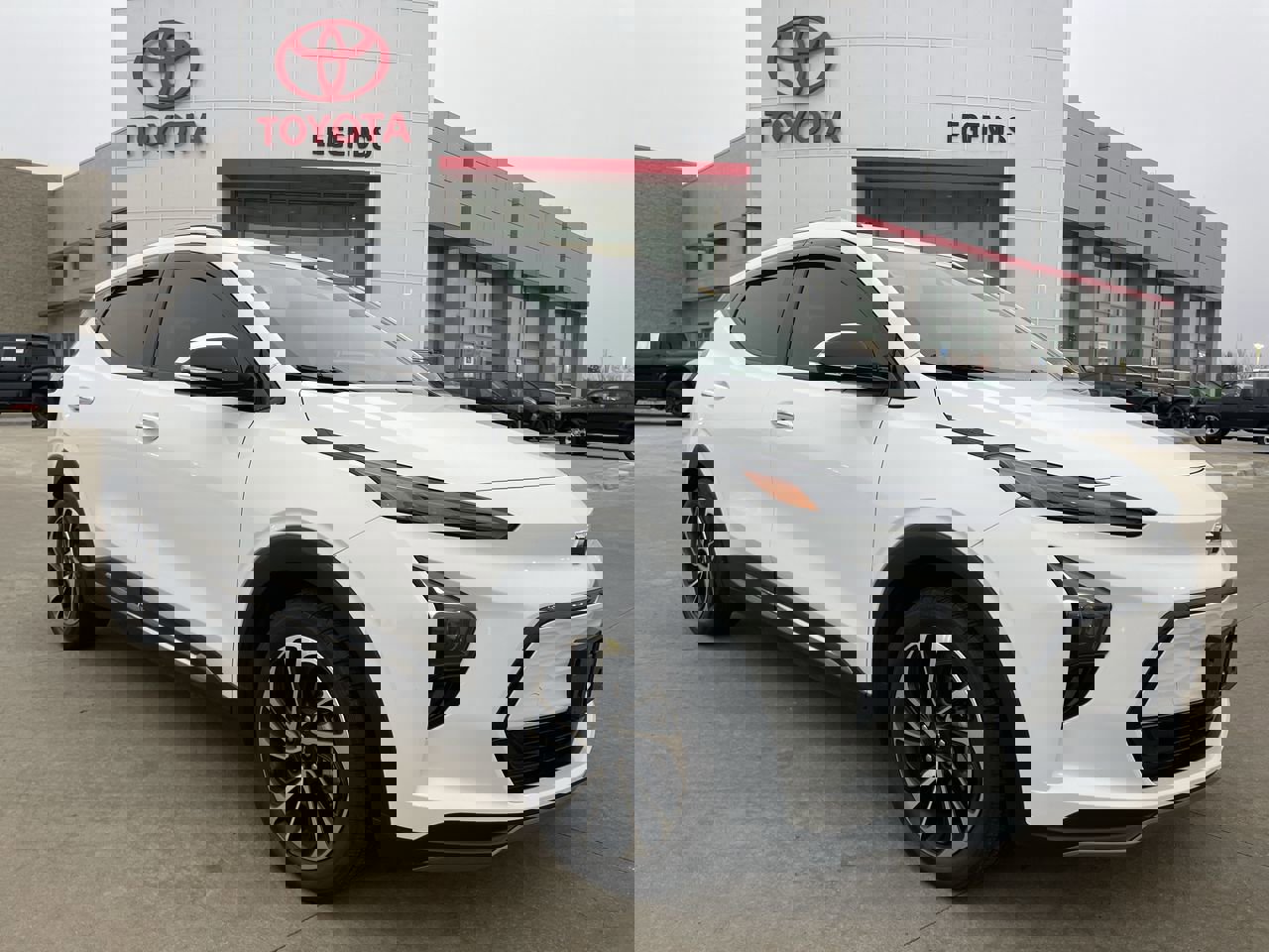 2023 Chevrolet Bolt EUV Premier's photo