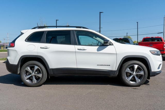 2022 Jeep Cherokee Limited photo 4