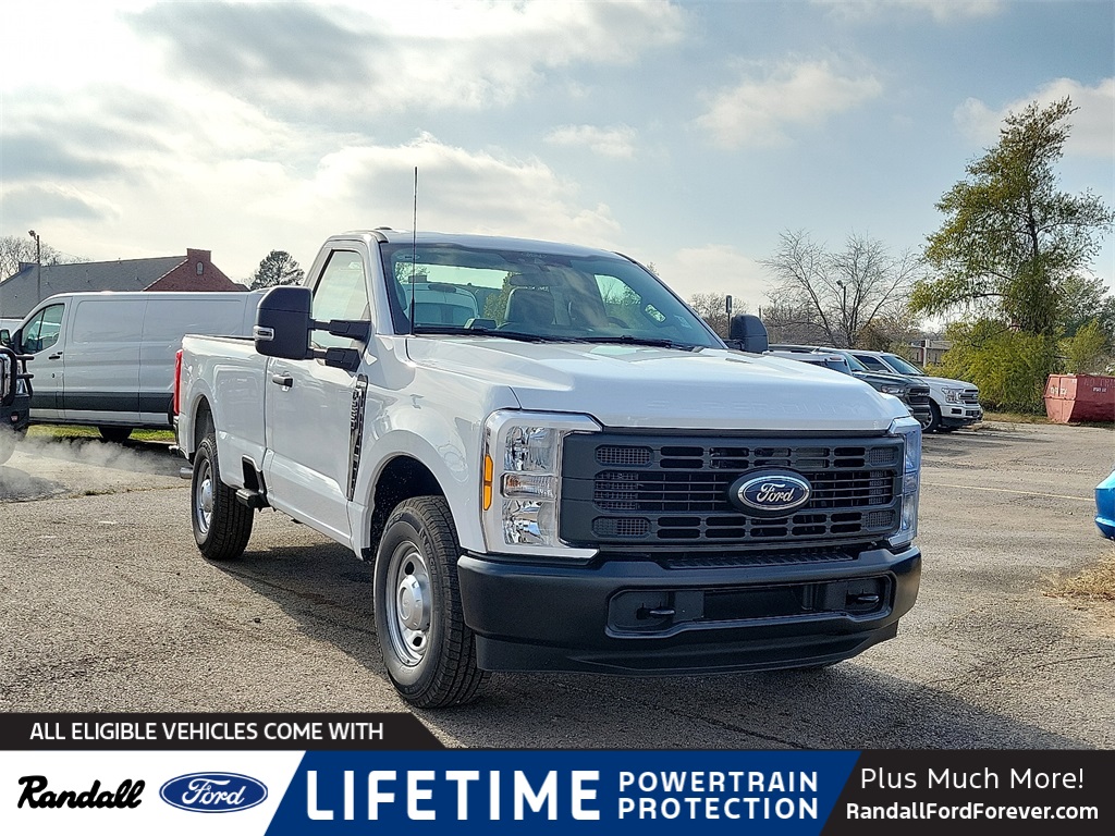 2026 Ford F-250 Super Duty XL's photo