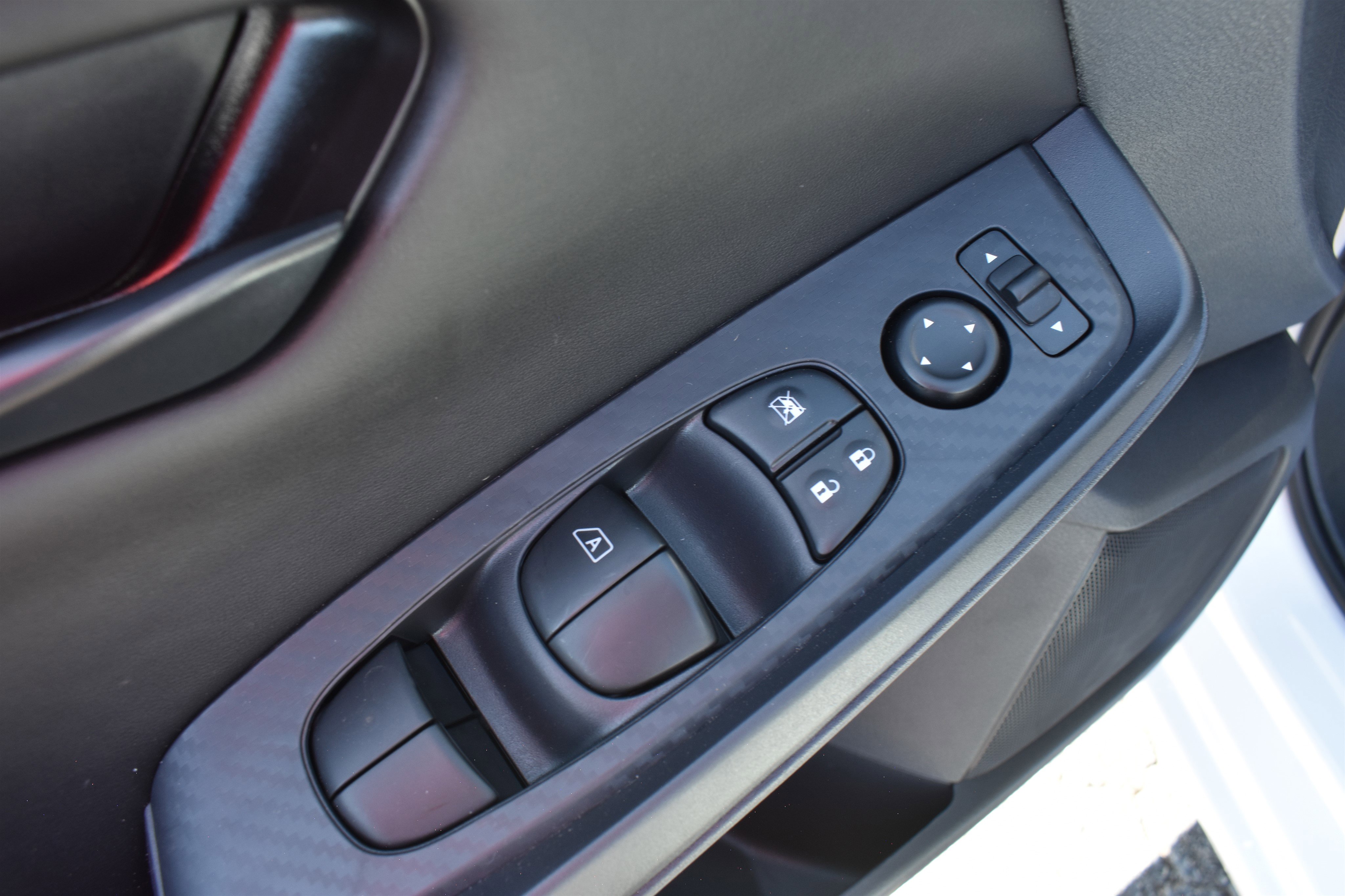2025 Nissan Sentra S photo 6