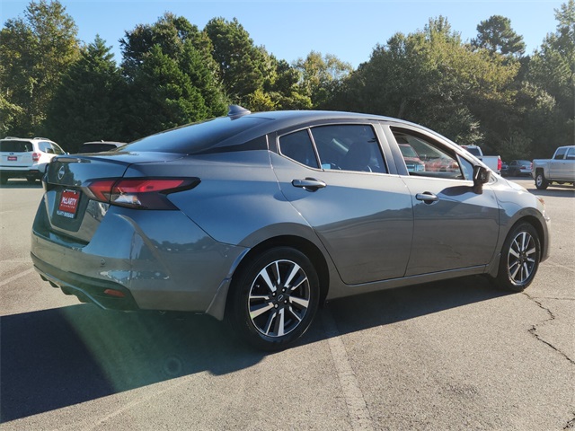 2025 Nissan Versa SV photo 3