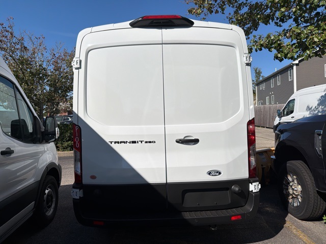 2026 Ford Transit Cargo photo 2