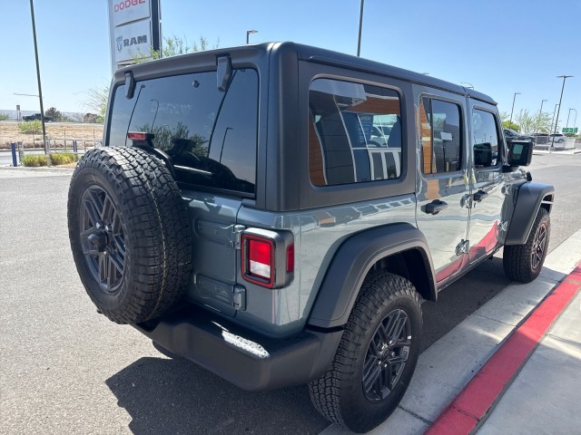 2025 Jeep Wrangler Sport S photo 4