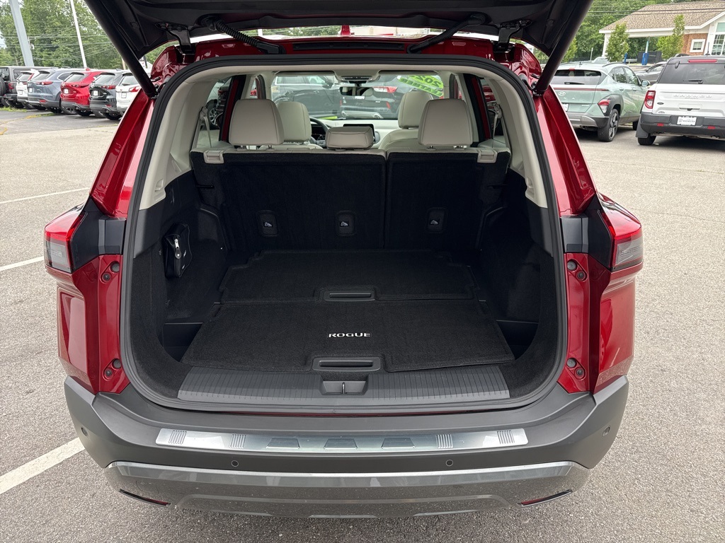 2023 Nissan Rogue SL photo 11