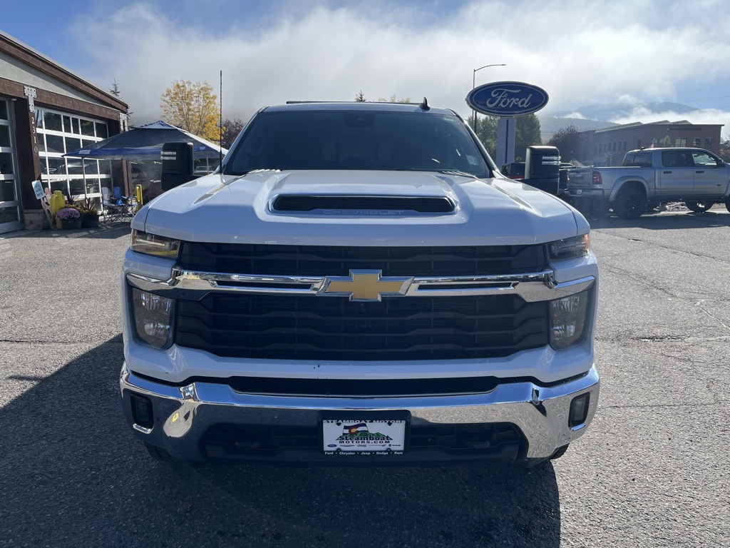2024 Chevrolet Silverado 2500HD LT photo 8