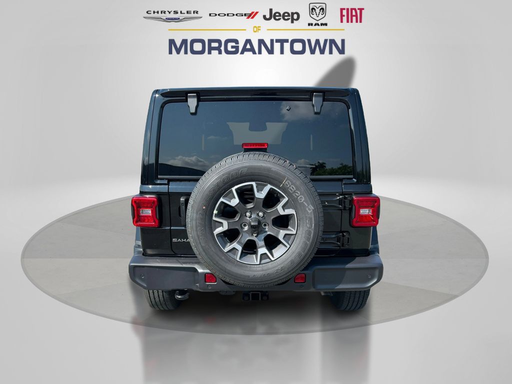 2025 Jeep Wrangler Sahara photo 6
