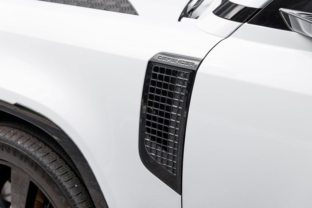 2023 Land Rover Defender 110 V8 110 Carpathian Edition photo 13