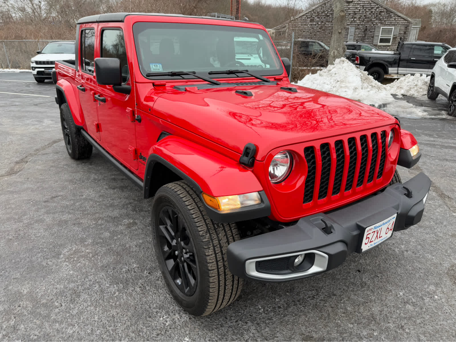 2023 Jeep Gladiator Sport S's photo