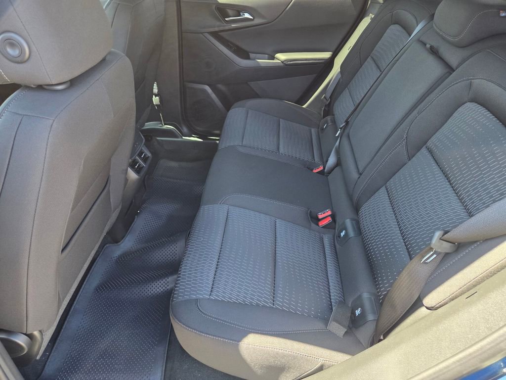 2026 Chevrolet Equinox LT photo 3