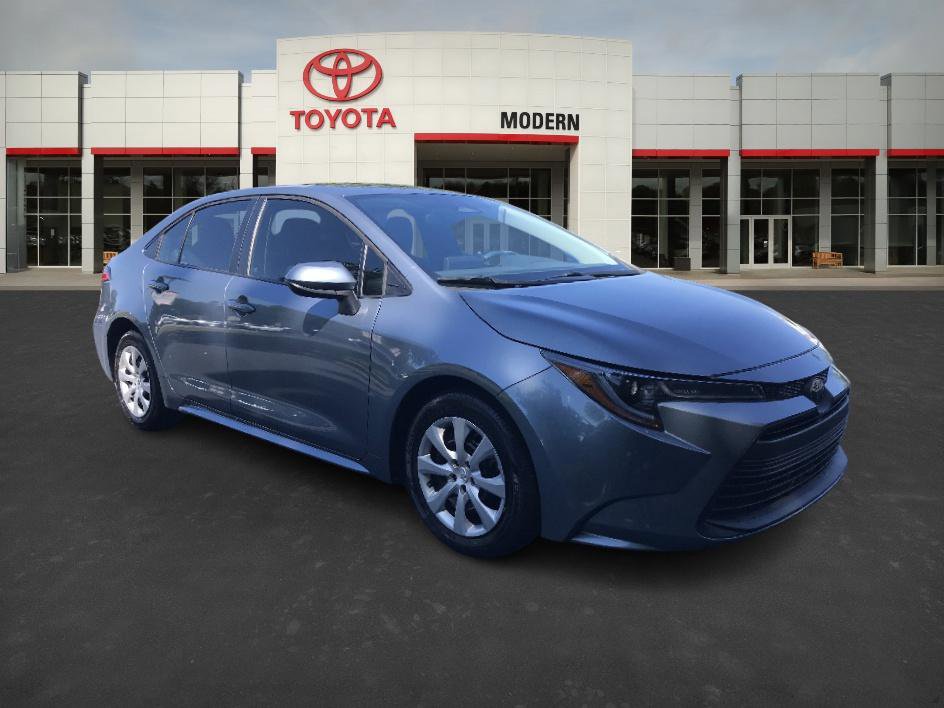 2023 Toyota Corolla LE photo 6