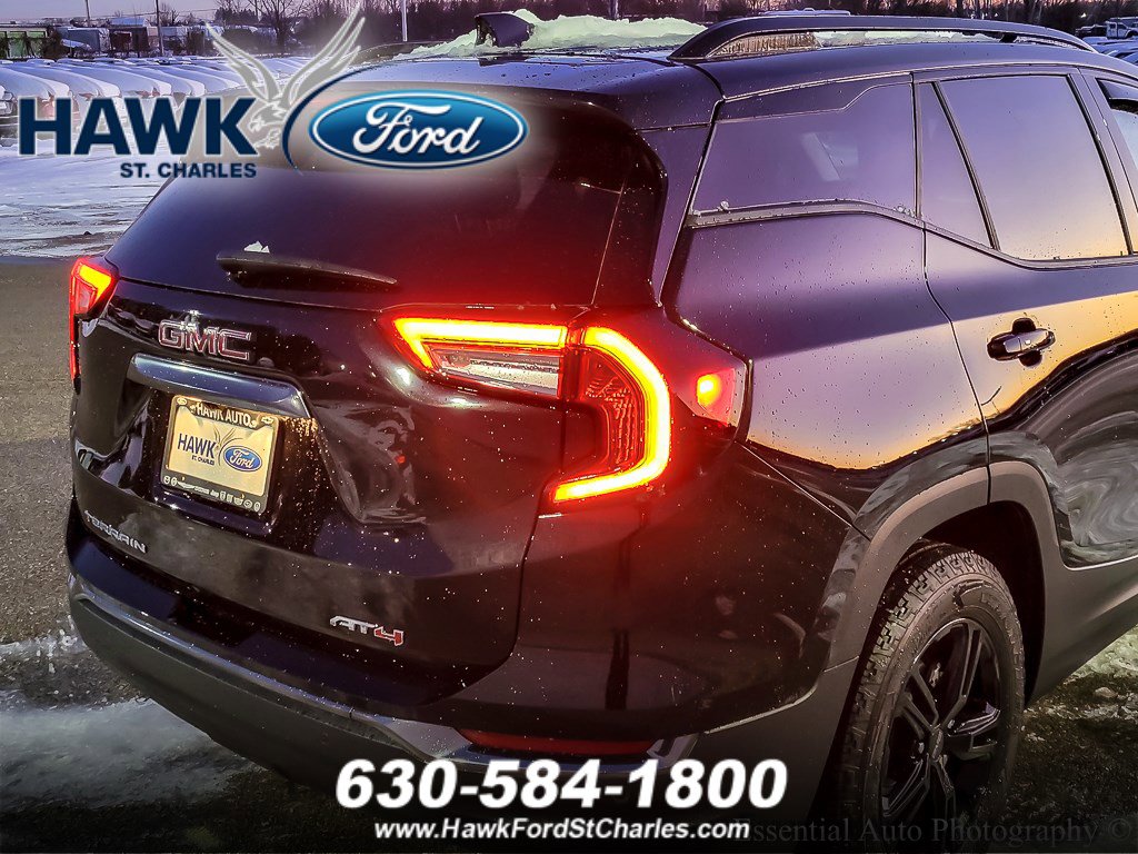 2024 GMC TERRAIN - Image 2