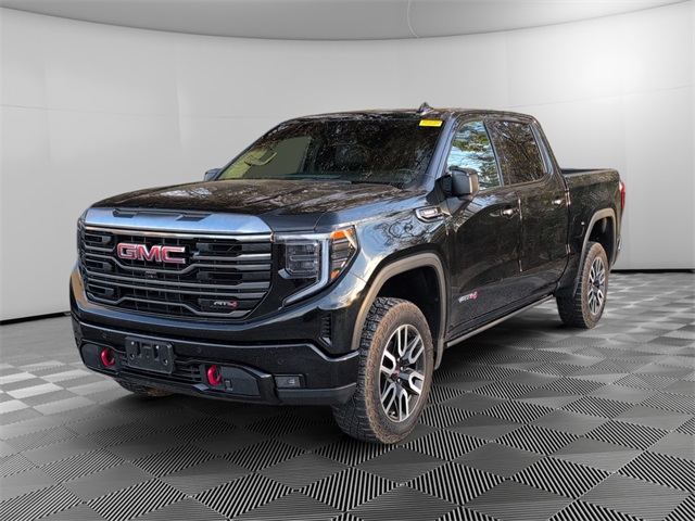2023 GMC Sierra 1500 AT4's photo