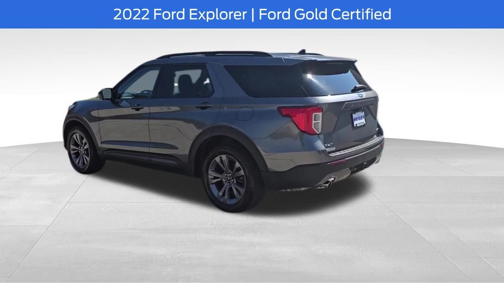 2022 Ford Explorer XLT photo 2