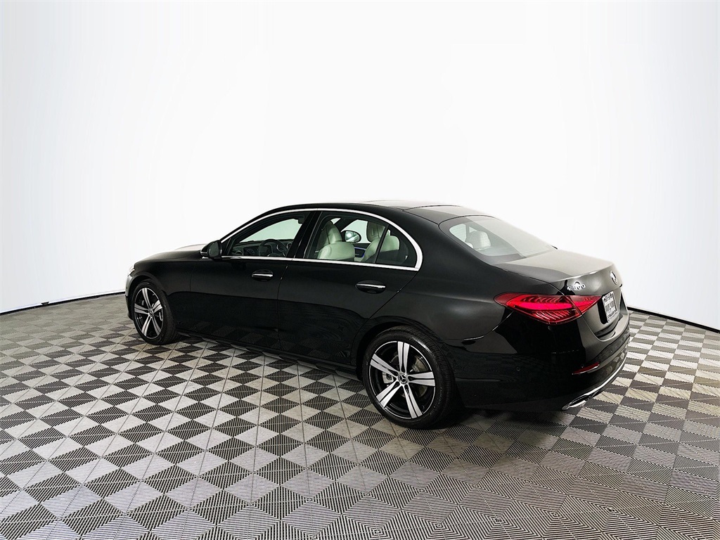 2025 Mercedes Benz C 300 4MATIC photo 4