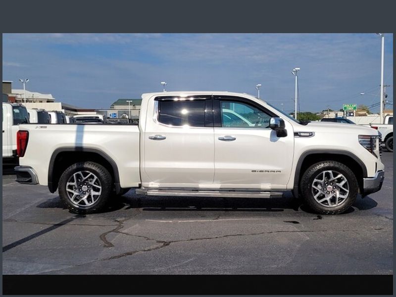 Certified 2023 GMC Sierra 1500 SLT with VIN 3GTUUDE8XPG153132 for sale in Little Rock