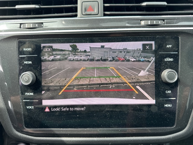2021 Volkswagen Tiguan SE photo 7