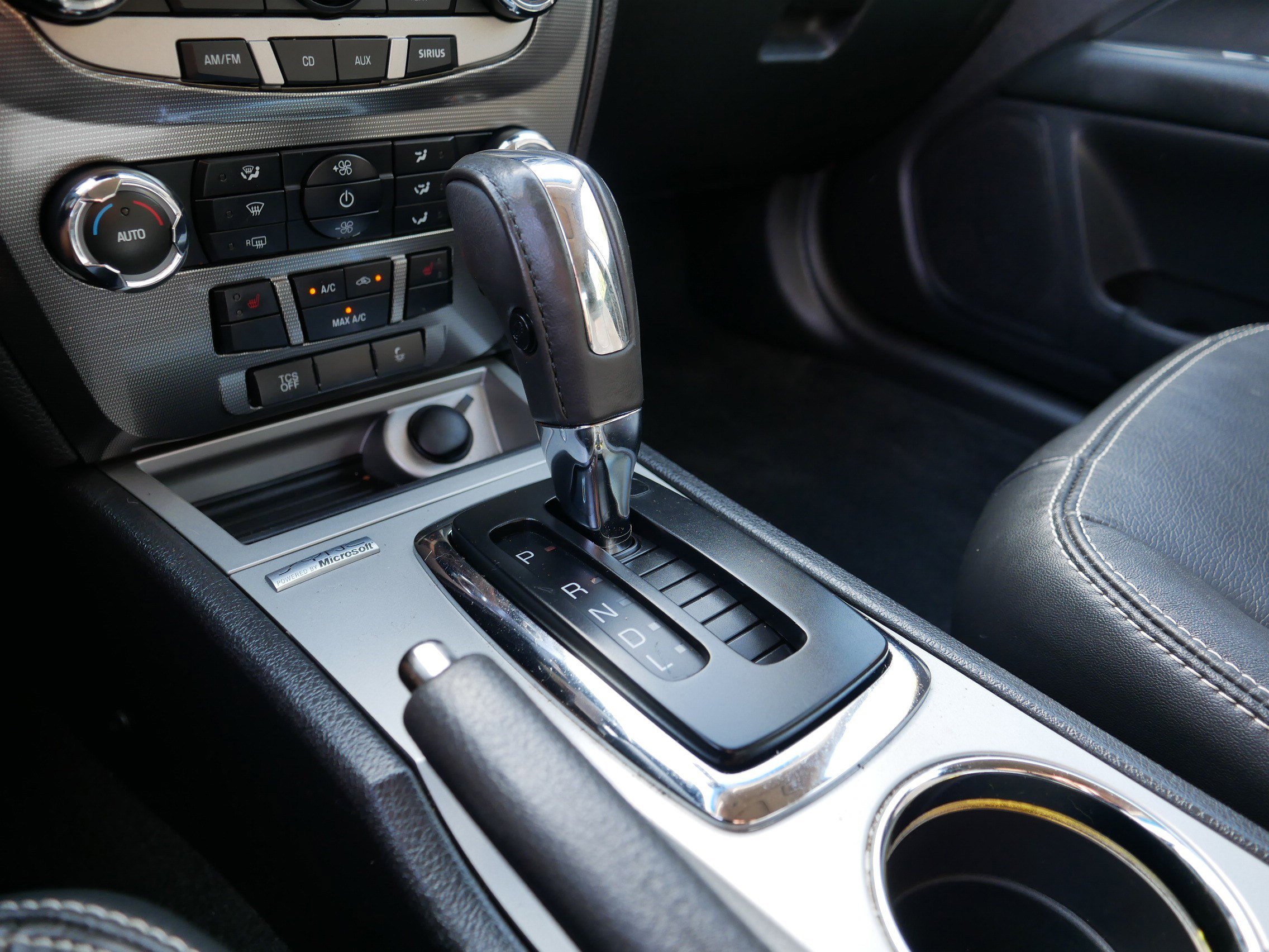 2012 Ford Fusion SEL photo 23
