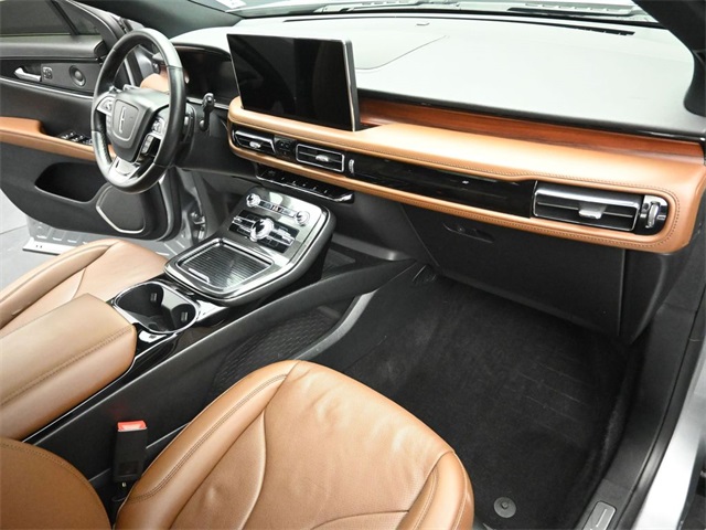 2023 LINCOLN NAUTILUS - Image 30