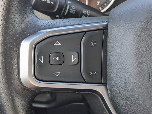 2025 Ram 1500 Tradesman photo 16