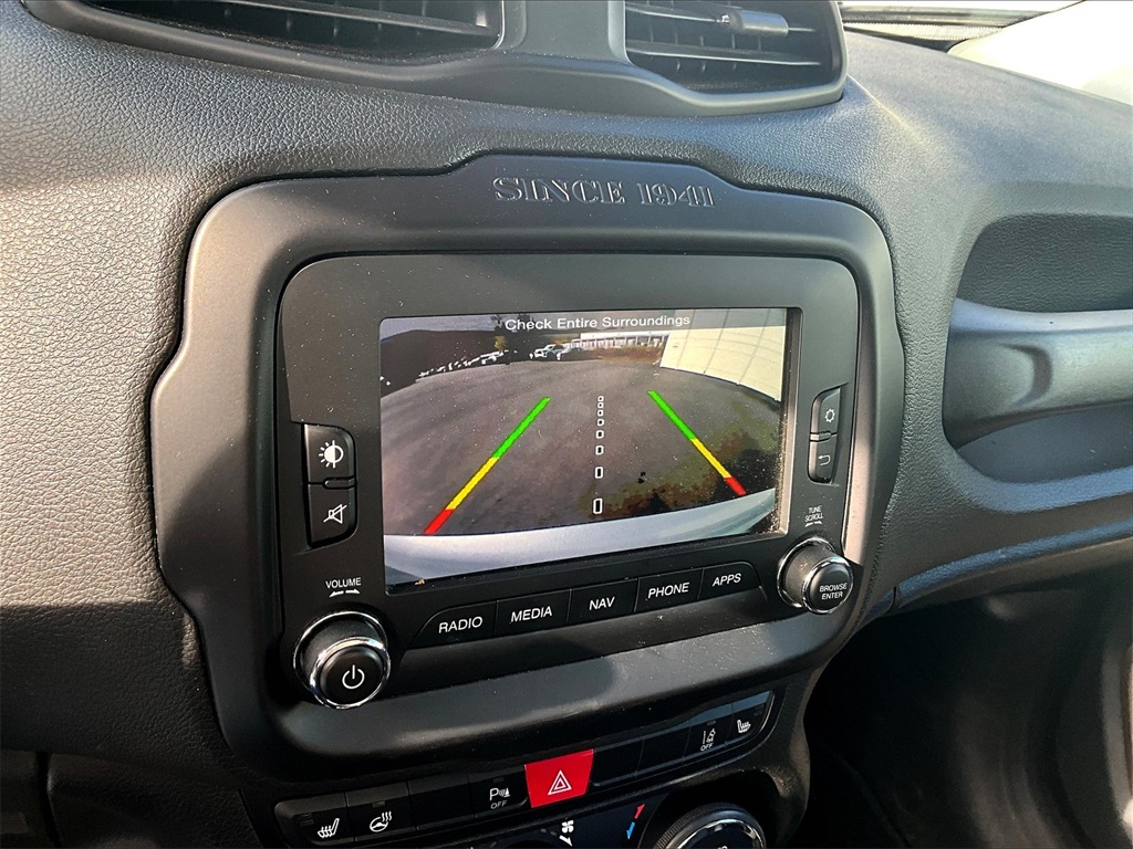 2017 Jeep Renegade Limited photo 17