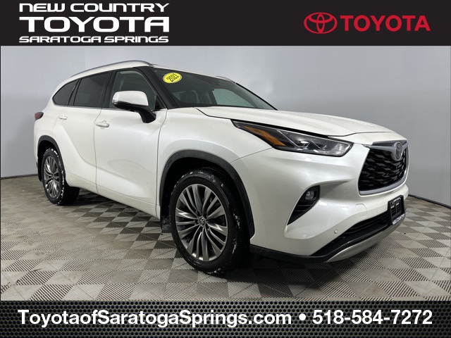 2021 Toyota Highlander Platinum's photo