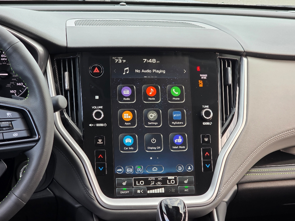 2025 Subaru Outback Onyx Edition photo 3