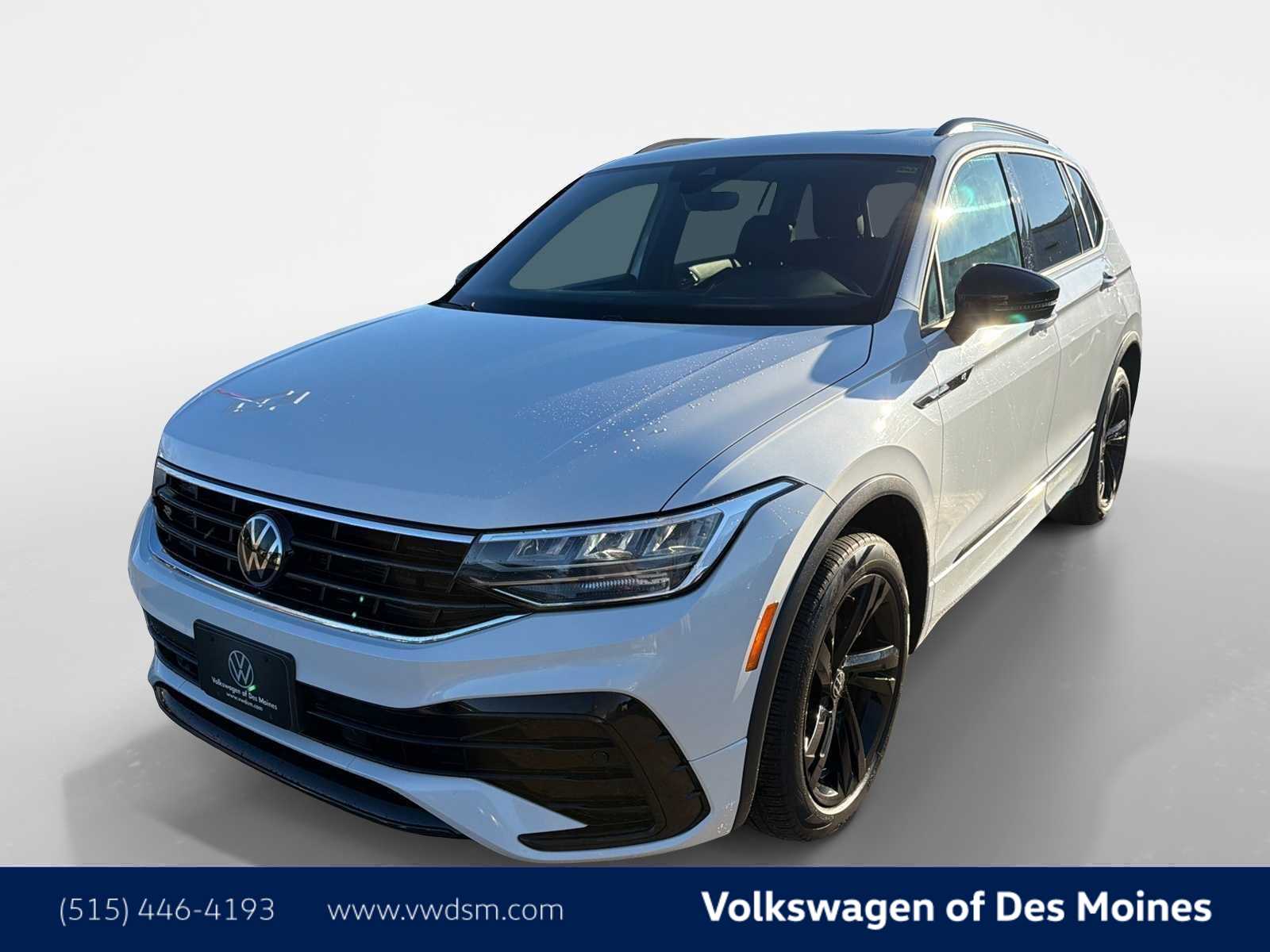 2023 Volkswagen Tiguan SE R-LINE BLACK