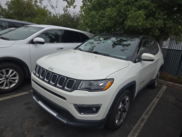 2019 Jeep Compass Limited's photo