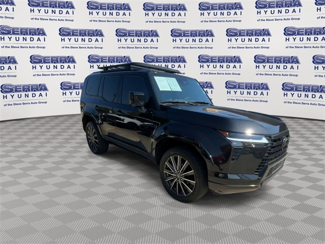 2024 Lexus GX 550 Luxury photo 3