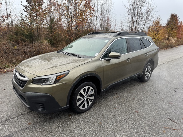 2020 Subaru Outback Premium's photo
