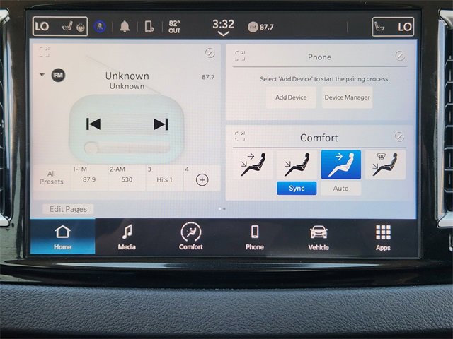 2024 Chrysler Pacifica Touring L photo 15