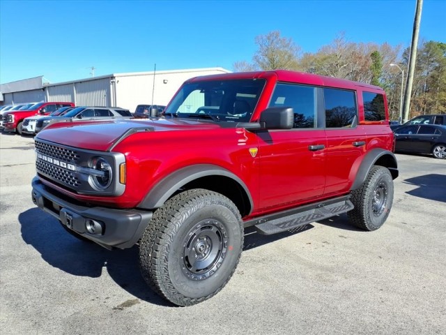 2025 Ford Bronco 4-Door Badlands's photo