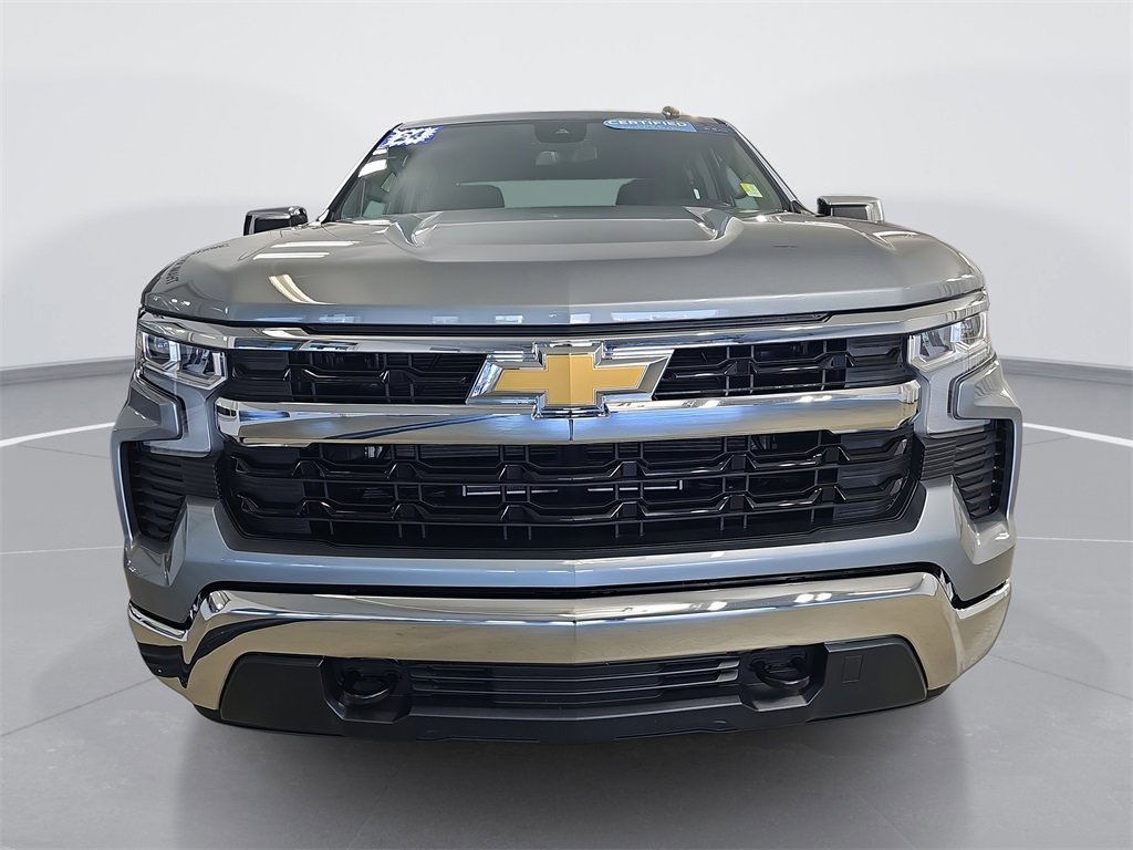 2024 Chevrolet Silverado 1500 LT photo 4