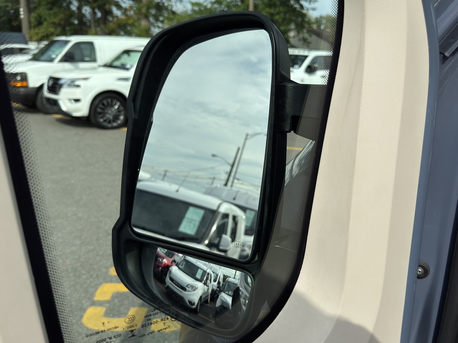 2019 Ram 3500 photo 27