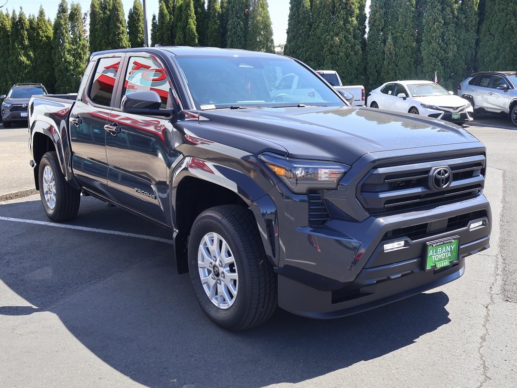 2025 Toyota Tacoma SR5 4x4 Double Cab photo 8