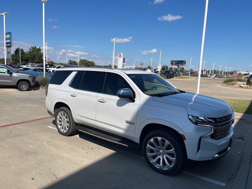 2023 Chevrolet Tahoe Premier's photo