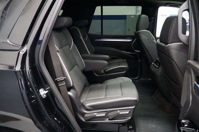 2025 Cadillac Escalade Sport photo 16